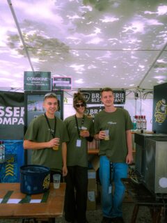 Plus on est, plus on ris ! 💛

Être bénévole à Basse Culture, c’est rejoindre une équipe de passionnés et participer concrètement à la création d’un festival.

Ce que l’on vous propose comme missions : 

- Merch
- Parking / Trafics 
- Accueil Bénévoles
- Bar
- Montage/Démontage
- Billeterie 

C’est prendre des responsabilités, découvrir les coulisses d’un événement culturel, rencontrer des personnes… tout en vivant deux journées riches en musique, en partage et en souvenirs.

👉 Les inscriptions sont toujours ouvertes via le lien en bio. 

ONE LOVE

📸 Photo : @zadkiel.hzjm & @evolbeil